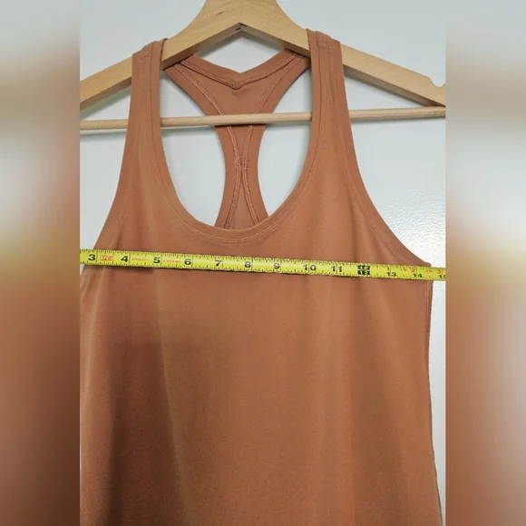 Lululemon Cool Racerback II *Shorter Length Desert Sun Sz 4/6? Tank - Picture 8 of 9